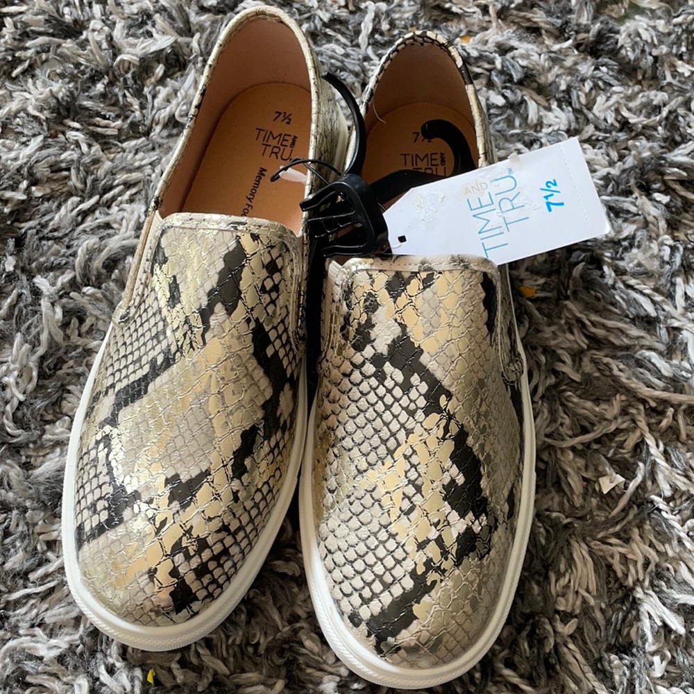 😍women’s sneakers